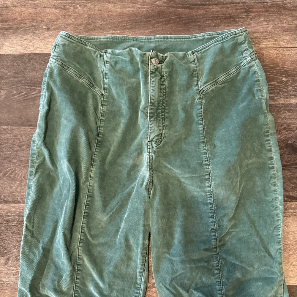 Emerald Green Corduroy Flare Pants - Picture 3 of 14